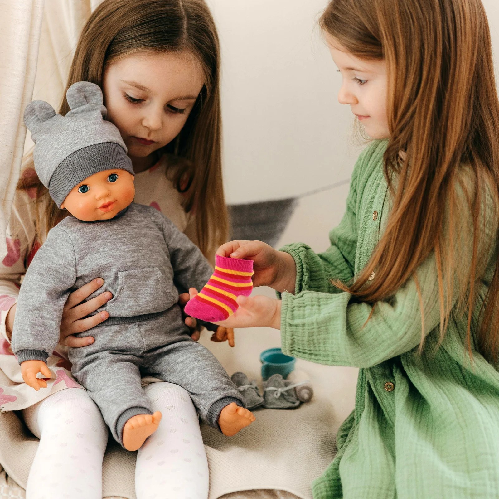 10 paires de Mini chaussettes, accessoires, vêtements de figurine d'action de 18 pouces, motifs colorés pour enfants, vêtements de jeu imaginatifs