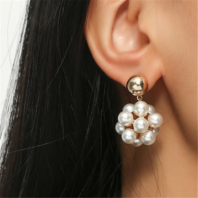 MANGOSKY Fashion Vintage elegant Baroque wreath earrings fashion sweet studs