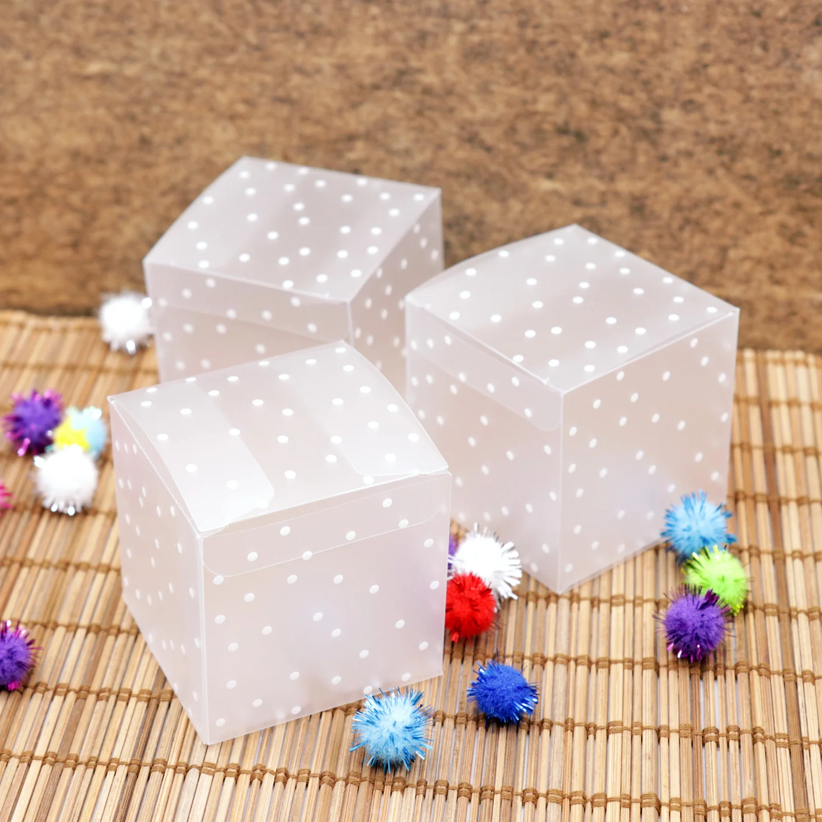 10pcs PVC Square Transparent Clear Dot Candy Box Chocolate Package Gift Box Cube For Wedding Birthday Christmas Party Decor