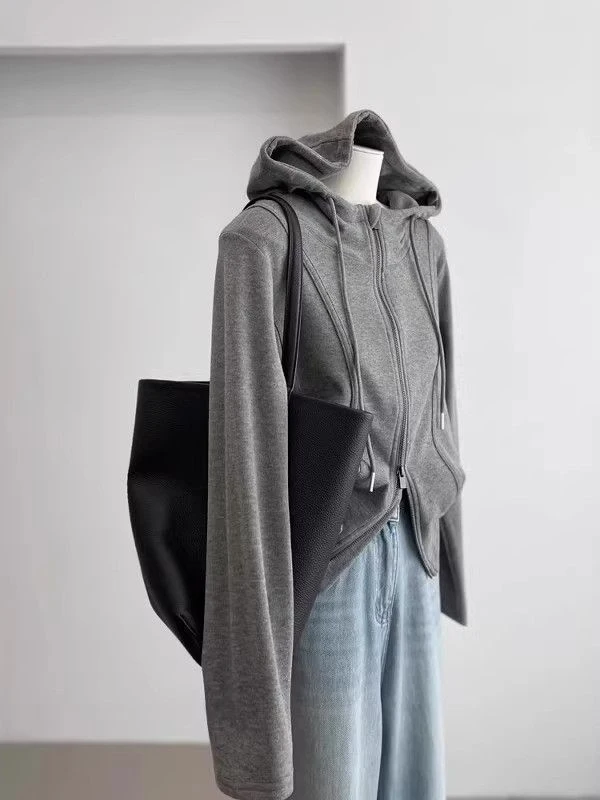

Fashionable Hooded Zipper Women's Sweatshirt Slimming Outerwear Spring 2026 New Style Casual Comfortable Breathable Garment