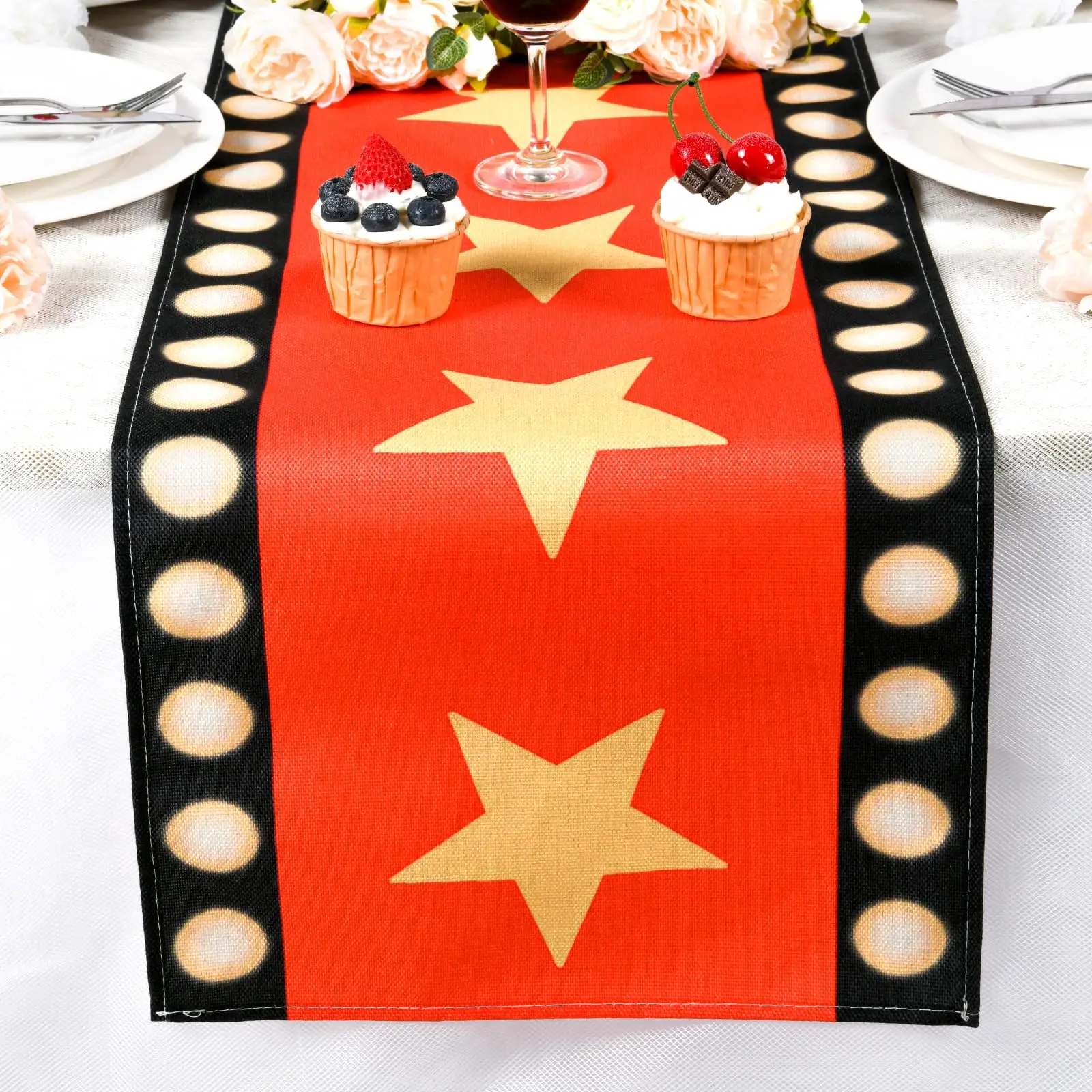 VIKAMA Movie Night Table Runner, Gold Star Design – Roter Teppichdekor für Familientreffen und Geburtstagsfeiern