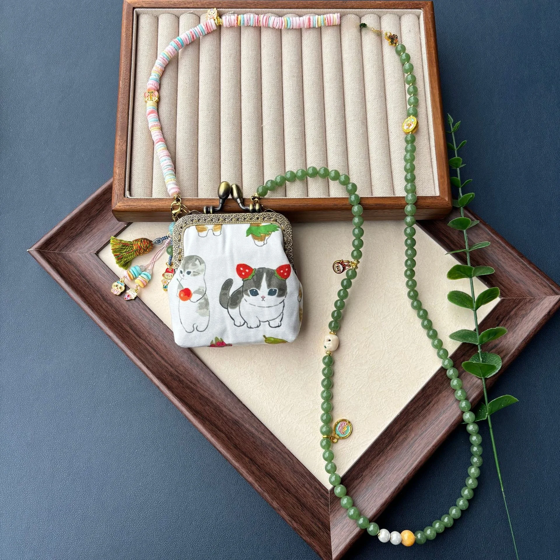 sac-bandouliere-perle-fait-main-pochette-mignonne-avec-fermoir-cadeau-pour-filles-essentiel-de-voyage-polyvalent-nouvelle-broderie-de-style-chinois
