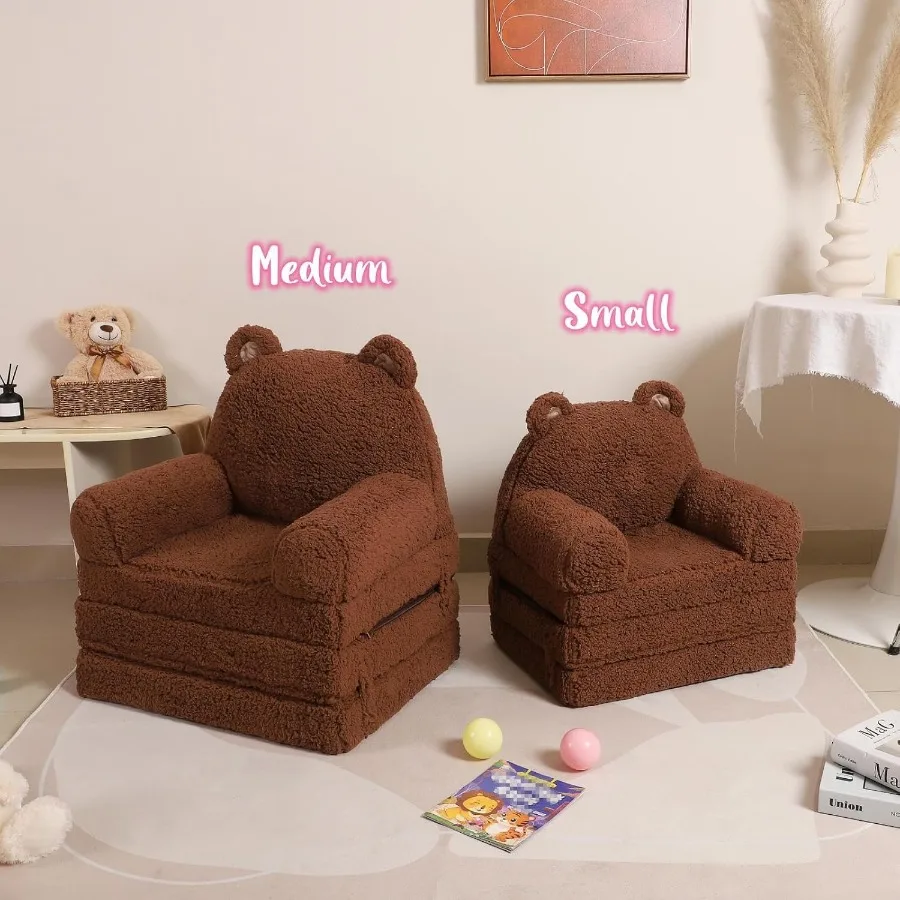 Divano pieghevole per con design Sherpa Teddy Bear con cuscini in schiuma TriFolding, comfort ideale per i più piccoli dai 36 anni in Playro