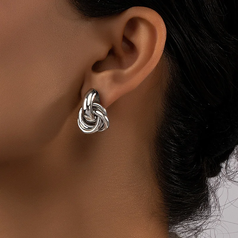 Vintage Gold Color Plated Knot Hoop Earring for Women Shiny Plating Trendy Earring Stud Cute Daily Wear Jewelry Gifts