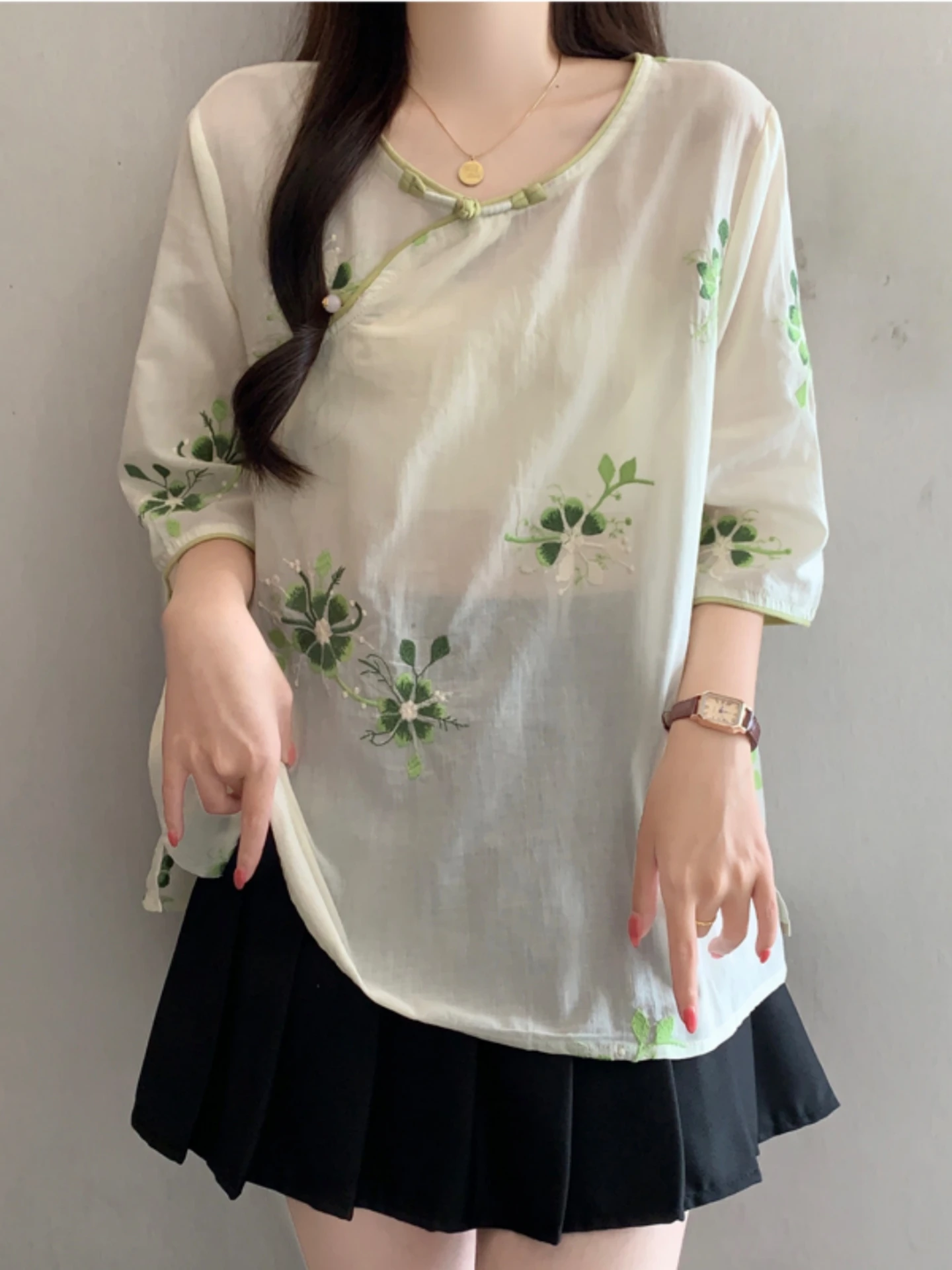 

New Chinese Style Short Sleeve Snowflake Shirt Women's Summer plus Size Flattering Retro Floral Embroidery Top Commute Style ...
