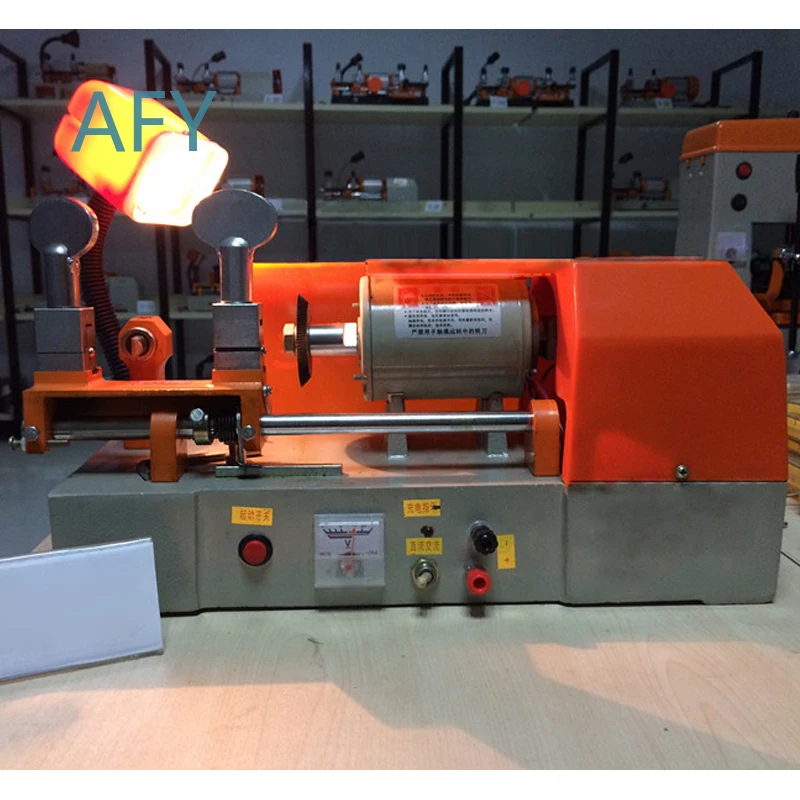 Fully Automatic Horizontal Key Duplicator Machine for Car Keys Multifunctional AC DC Dual Power Key Cutting Equipment for