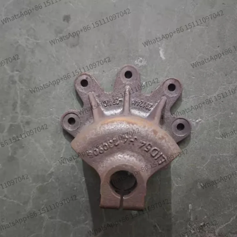 For J6F Jiefang Light Truck Tiger V Rear Steel Plate Front Bracket  2P4 Original Accessories