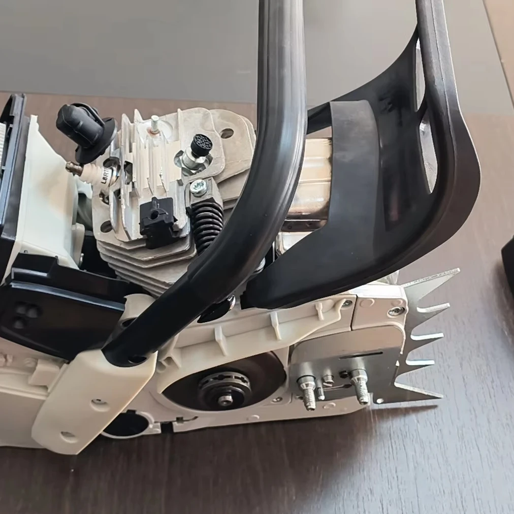 ماكينة المنشار الصناعية Ms651 مقاس 36 بوصة تعمل بالبنزين صنع في الصين 661 #1