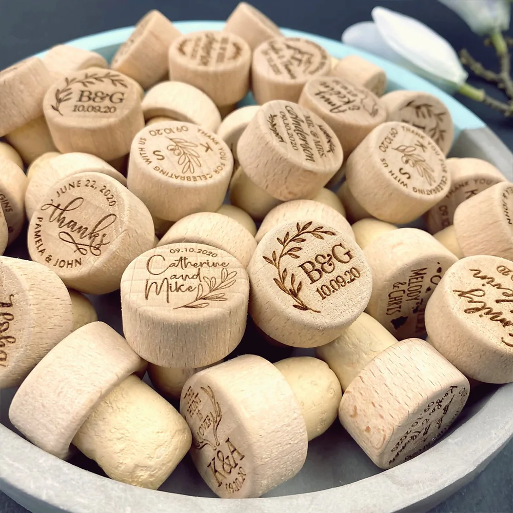 Personalizowane drewniane korki do butelek wina, prezent na wesele, baby shower, upominek dla gości, korki do szampana, korki do wina luzem.