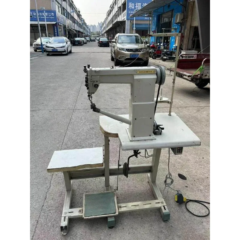 Double line seat type inner line machine bucket sole car side sewing machine