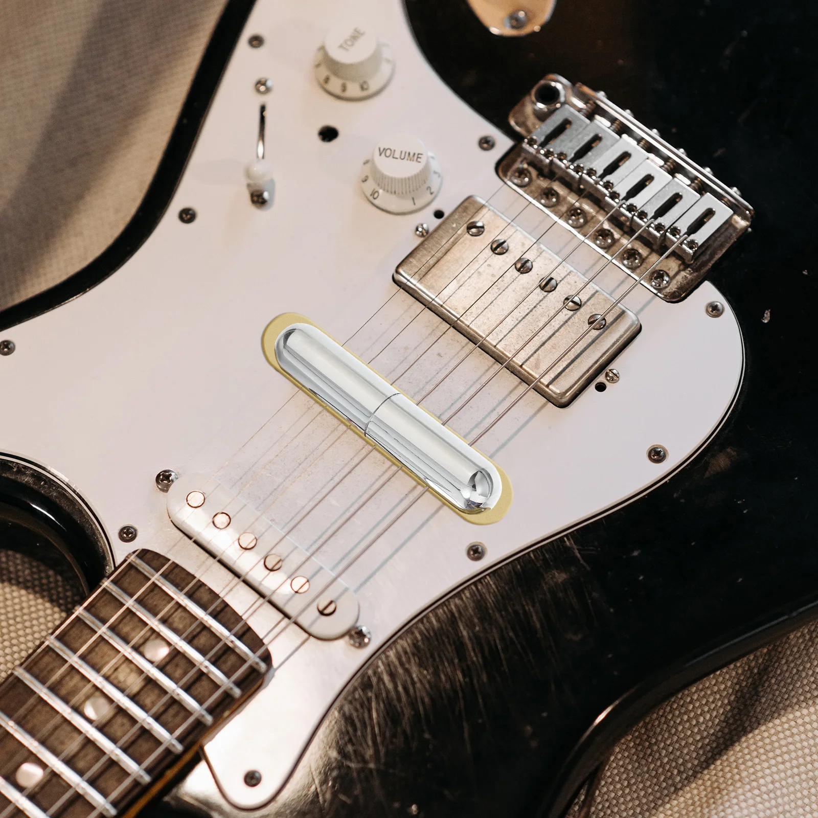 

Alnico Lipstick Tube Single Coil Guitar Pickup Chrome Plated for Electric Bass Guitar 3 4 String High Output Retro Style