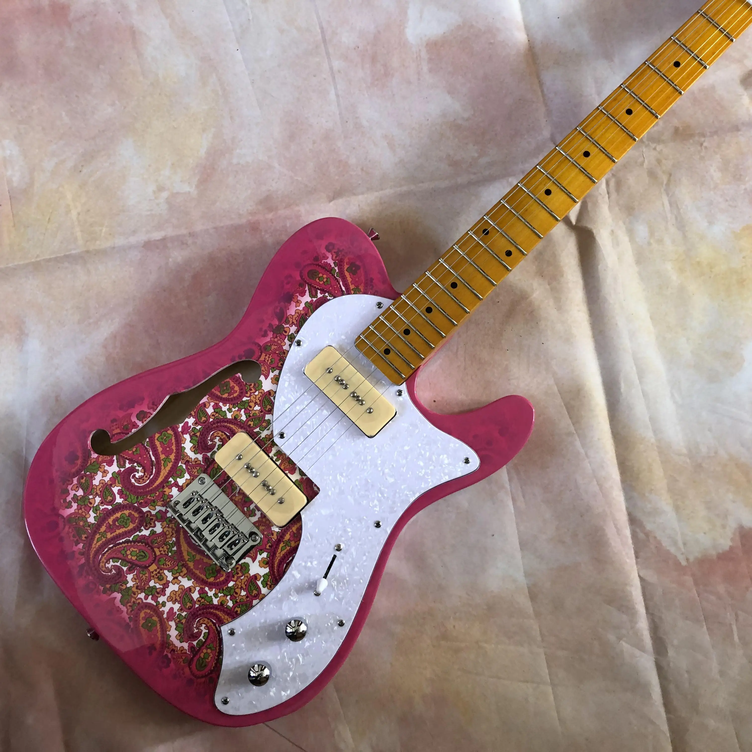 CUSTOM LTD DUAL P90 TELECASTER PINK PAISLEY RELIC vibrato system, high-end configuration, physical shooting, fast delivery