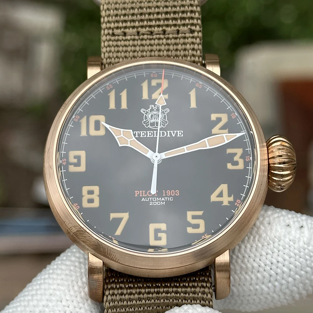 STEELDIVE Men Pilot Watch 46.5mm Bronze Military Automatic Mechanical Wristwatch Diver 200m Waterproof C3 Luminous Sapphire NH35