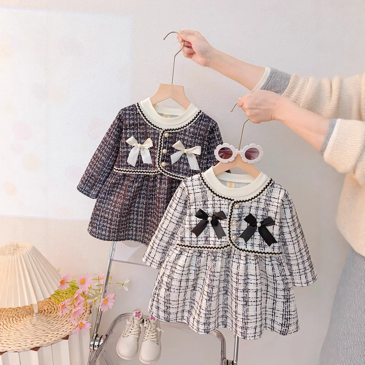 Girls' Pleated Skirt Set 2025 Children's Fashion Small Fragrance Style Top Coat Little Girl Princess Skirt