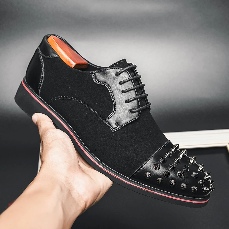 

New Men Casual Fashion PU Leather Shoes with Metal Nail Lacing Durable European Black Sizes 38-48 Men Shoes