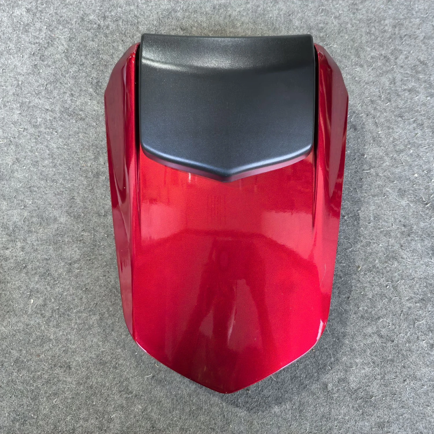 

Fit for YAMAHA YZF R1 2004 - 2006 Motorcycle Fairing Rear Passenger Cowl Seat Cover