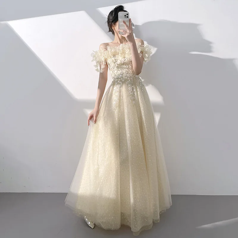 2025 novo verão feminino um ombro champanhe vestido de noite elegante, magro, doce banquete desempenho anfitrião vestido