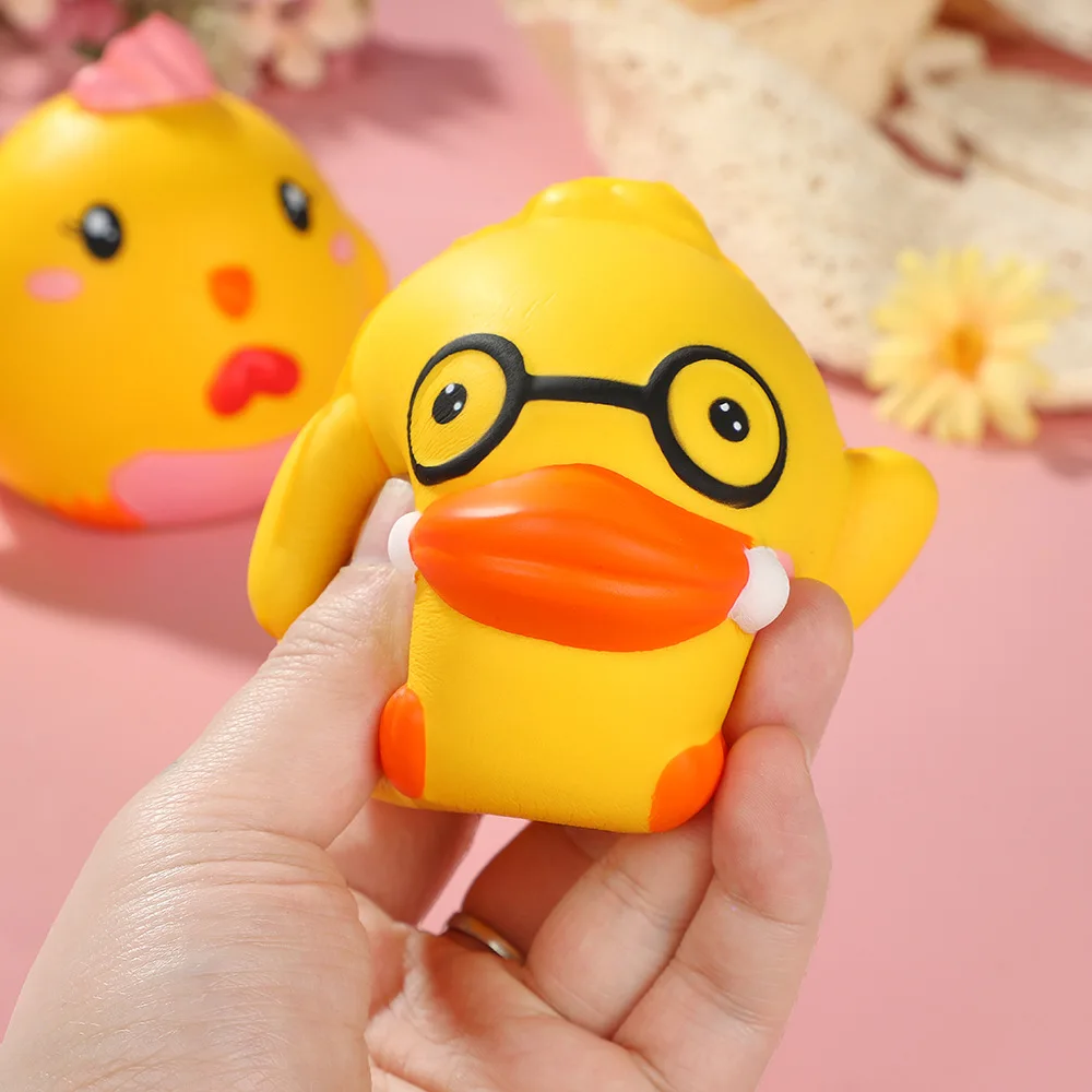 Kawaii Cartoon Gelbes Huhn Squeeze Toys Plushie Slow Rebound Dekompressionspuppe Stress Release Cute Release Angstspielzeug