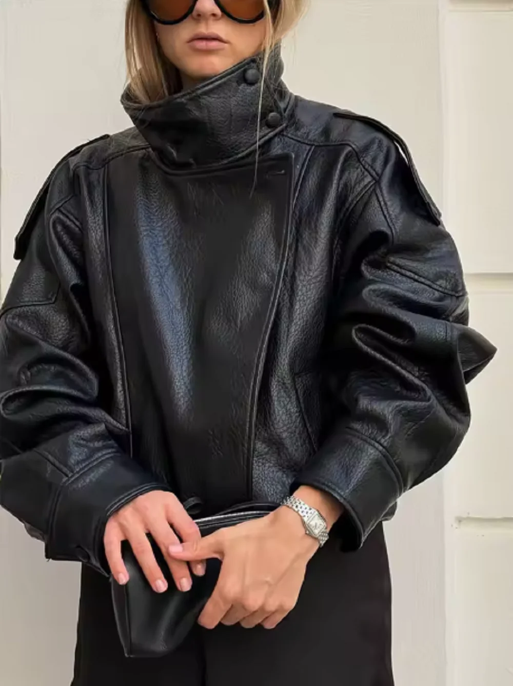 سترة نسائية بياقة واقفة وأكمام طويلة وزر مزدوج بلون سادة من الجلد الصناعي معطف نسائي عالي الشارع للخريف #1