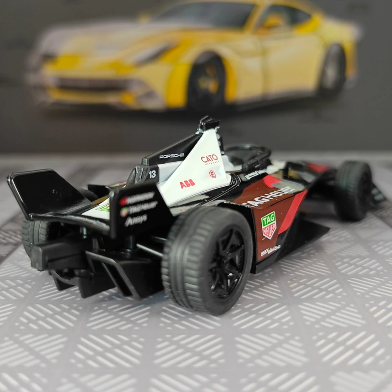 1:32 Simulation Porsche FE Racing # 13 Alloy Car Model Decoration rich details, fine workmanship, and good quality