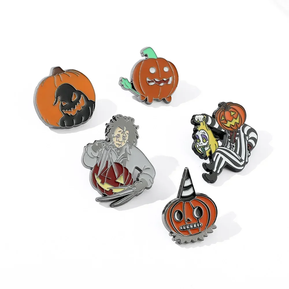 Halloween Series Punk Series Enamel Brooch Christmas Scare Cute Pumpkin Head Metal Badge Bag Clothes Lapel Pins Gift Souvenir