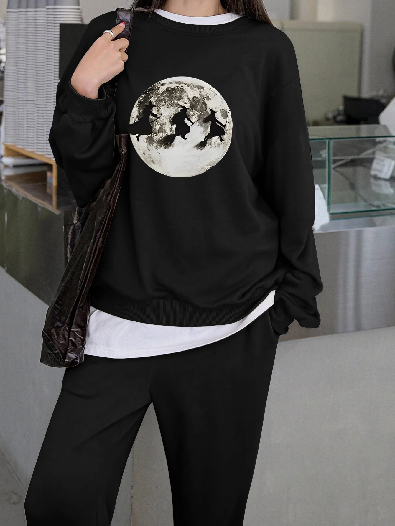 

Halloween printed pullover sweatshirt, autumn and spring casual long sleeved round neck sweatshirt, women's clothing