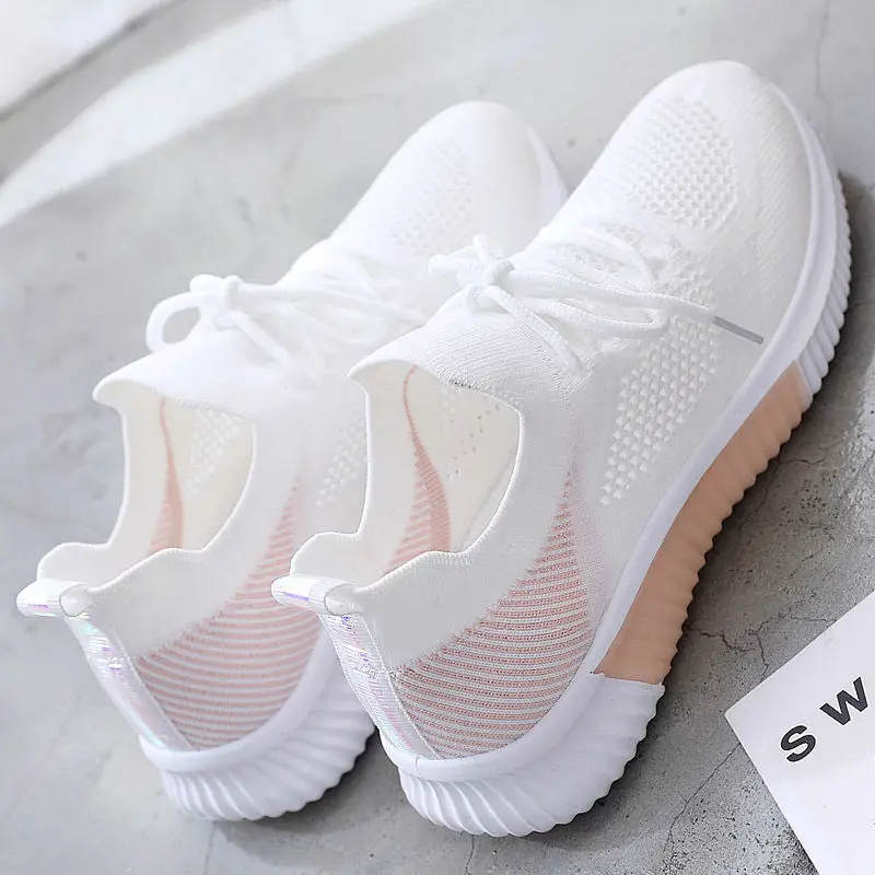 Buty damskie 2021, wiosenne, białe, nowe, oddychające, sportowe, siatkowe, wszechstronne, letnie, puste, latające, tkane, antypoślizgowe damskie