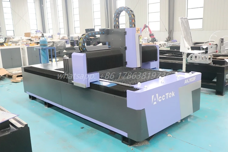 1000W 1.5KW 2000W 3000W Sheet Metal Fiber Lazer Cutter Fiber Laser Cutting Machines 1000*2000MM