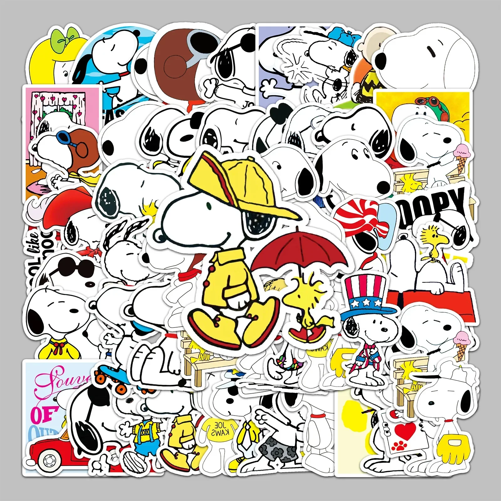 50/60pcs Variety of Non-repetitive Classic Anime Cartoon Cute Snoopy Kids Graffiti Stickers