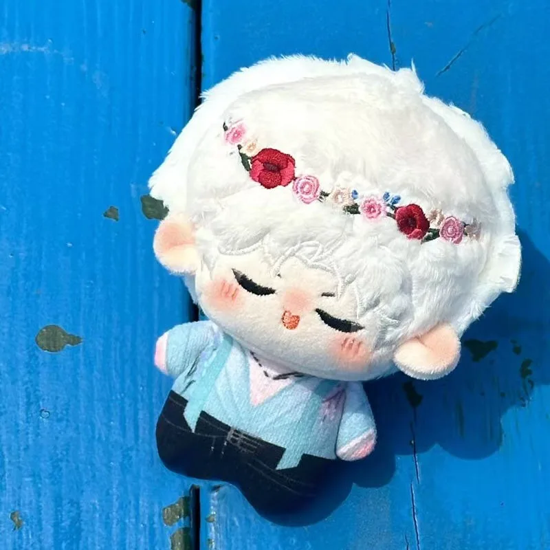 

Anime Love and Deepspace Cosplay Sylus Embroidery Print Body Closed Eye Style Adorable 10cm Backpack Pendant Plush Keychain Gift