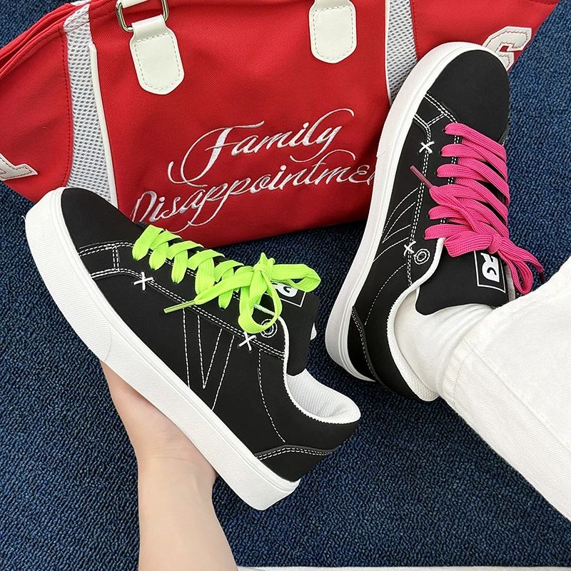 حذاء قماش 2025 الصيف الساخن بيع شارع العليا منخفضة أعلى زوجين عدم الانزلاق مقاومة للاهتراء ريترو للجنسين أحذية رياضية