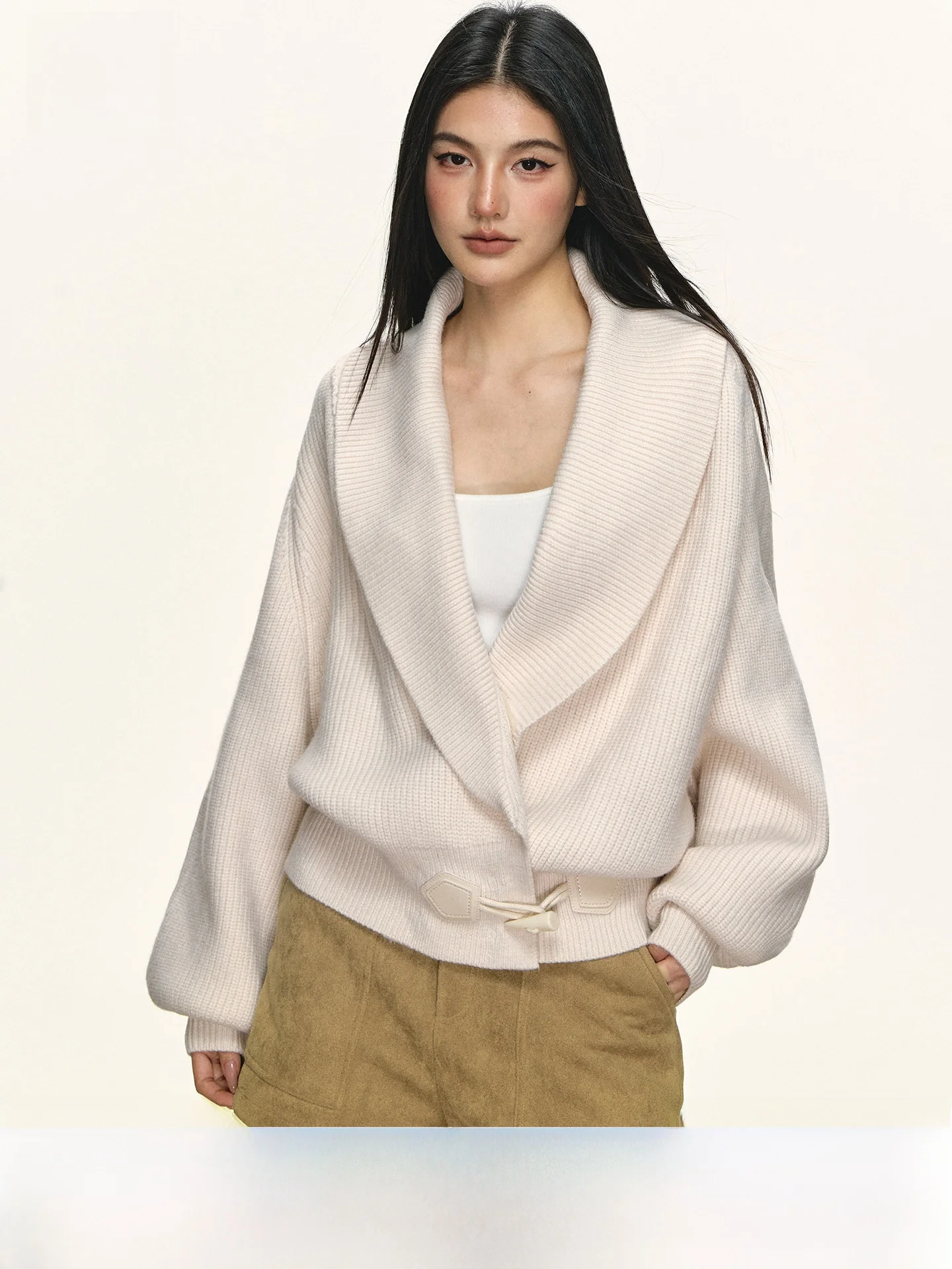 

Женский вязаный свитер Anna Aneae с перекрестным воротником, повседневный, осенне-зимний, модный, свободного кроя, с длинными рукавами, укороченный, на пуговицах