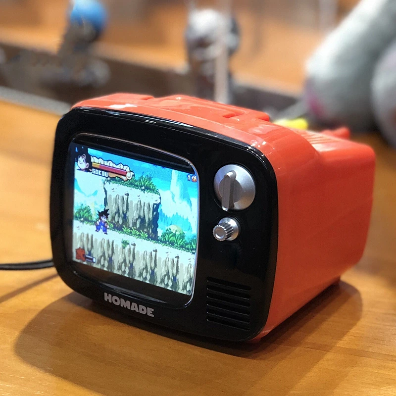 ノスタルジックな 3.5 インチ テレビ ミニ ポータブル テレビ スリー