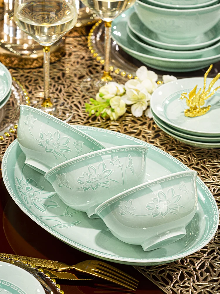 Chinese Style Celadon Lotus High-temperature Underglaze Blue Porcelain Tableware Set for Home New Bowls and Dishes Set