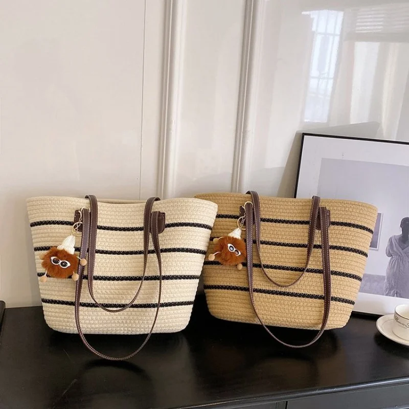 

Durable Leather Crossbody Bag For Women, Shoulder Handbag With Elegant Design, Popular Classic Luxury Brand For Stylish Ladies