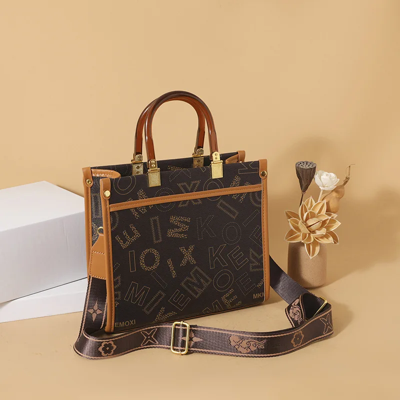 

​ ​ Новая модная женская сумка-тоут 2025 года, многосторонняя сумка через плечо, стильная повседневная сумка для ежедневных поездок и путешествий ​