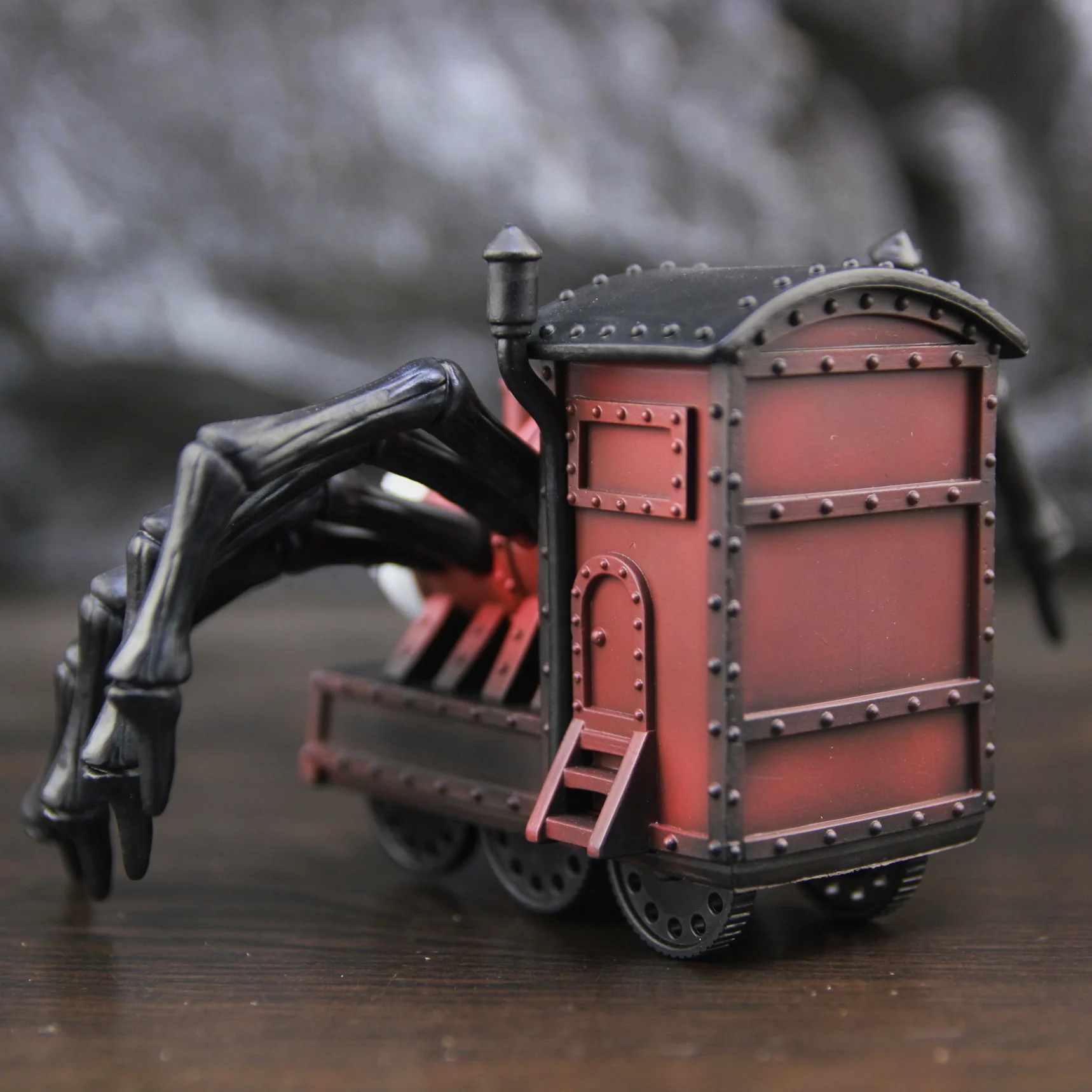 Collection Choo Choo Charles 9cm Tall Action Figure Statue Figurine Thomas Spider Train Adventure Horror Games Toys Doll Model