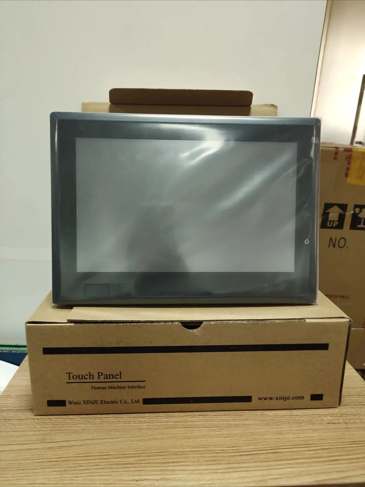 Xinjie 10 Inch Touc…