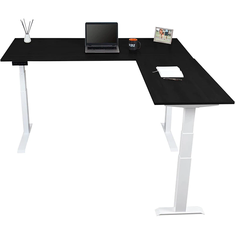 

Идеальное решение для организации кабелей: L-образный стол с тремя моторами для работы сидя и стоя, с углом наклона 90 градусов