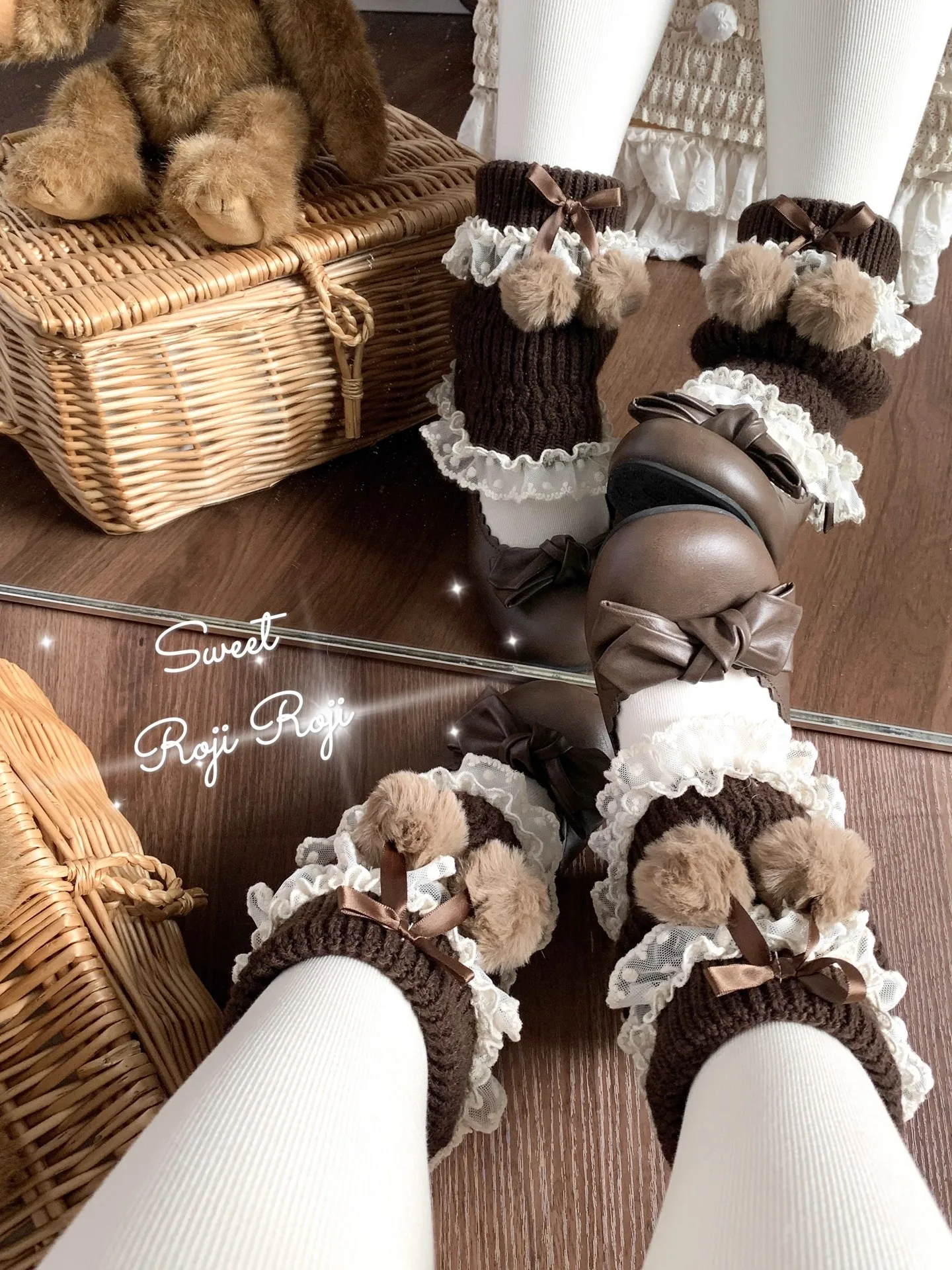 New Original Japanese Sweet Lolita Lace Fluffy Ball Socks Women Autumn Leg Warmers JK Cute Leggings Y2K Girl Lovely Pile Socks