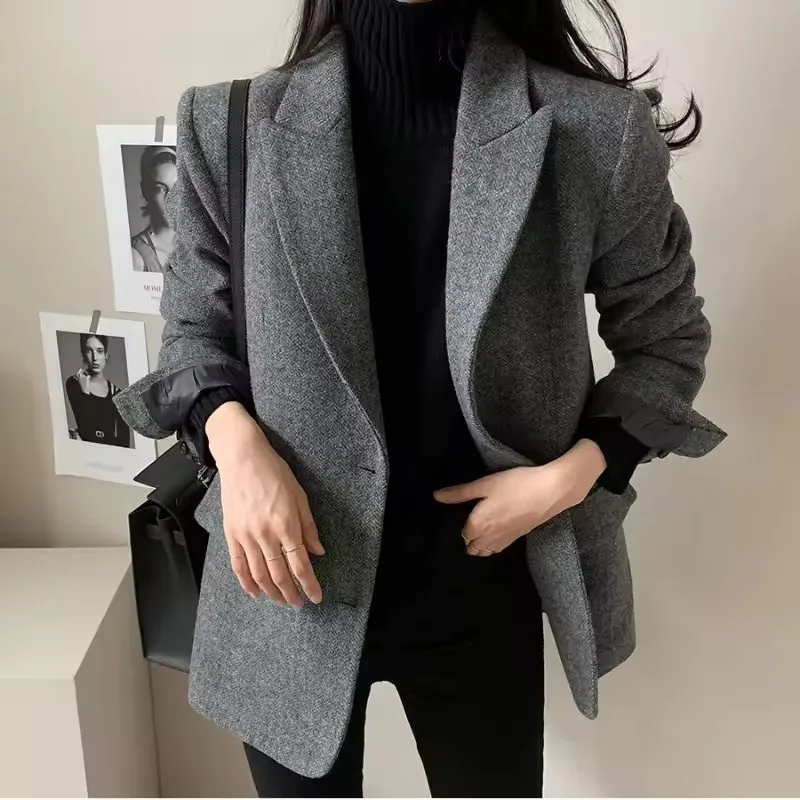 

Spring and Autumn New Ladies Retro Lapel Two-button Loose Long-sleeved Herringbone Woolen Blazer Women Coat Women Suit