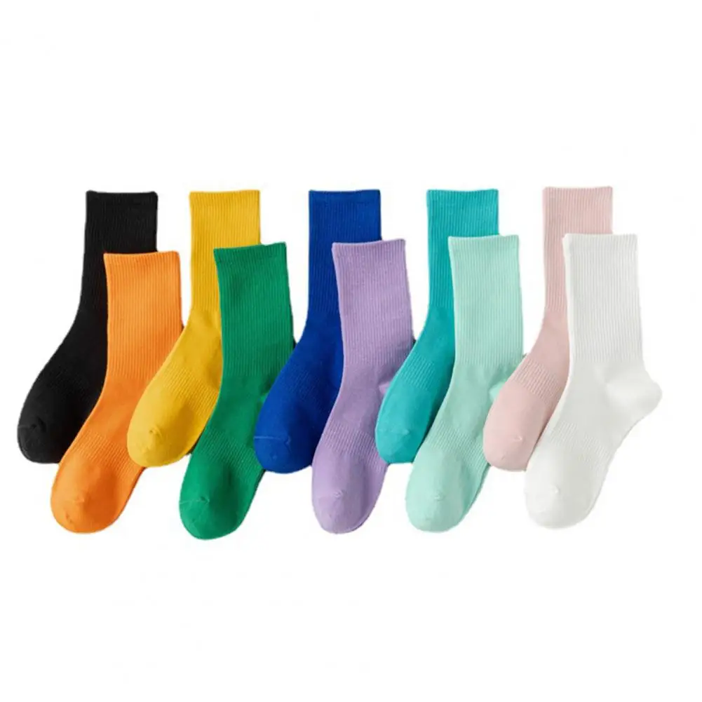 Breathable Mid-calf Socks Women's Retro Solid Color Mid-tube Sports Socks with High Elasticity Anti-slip for Active for Women