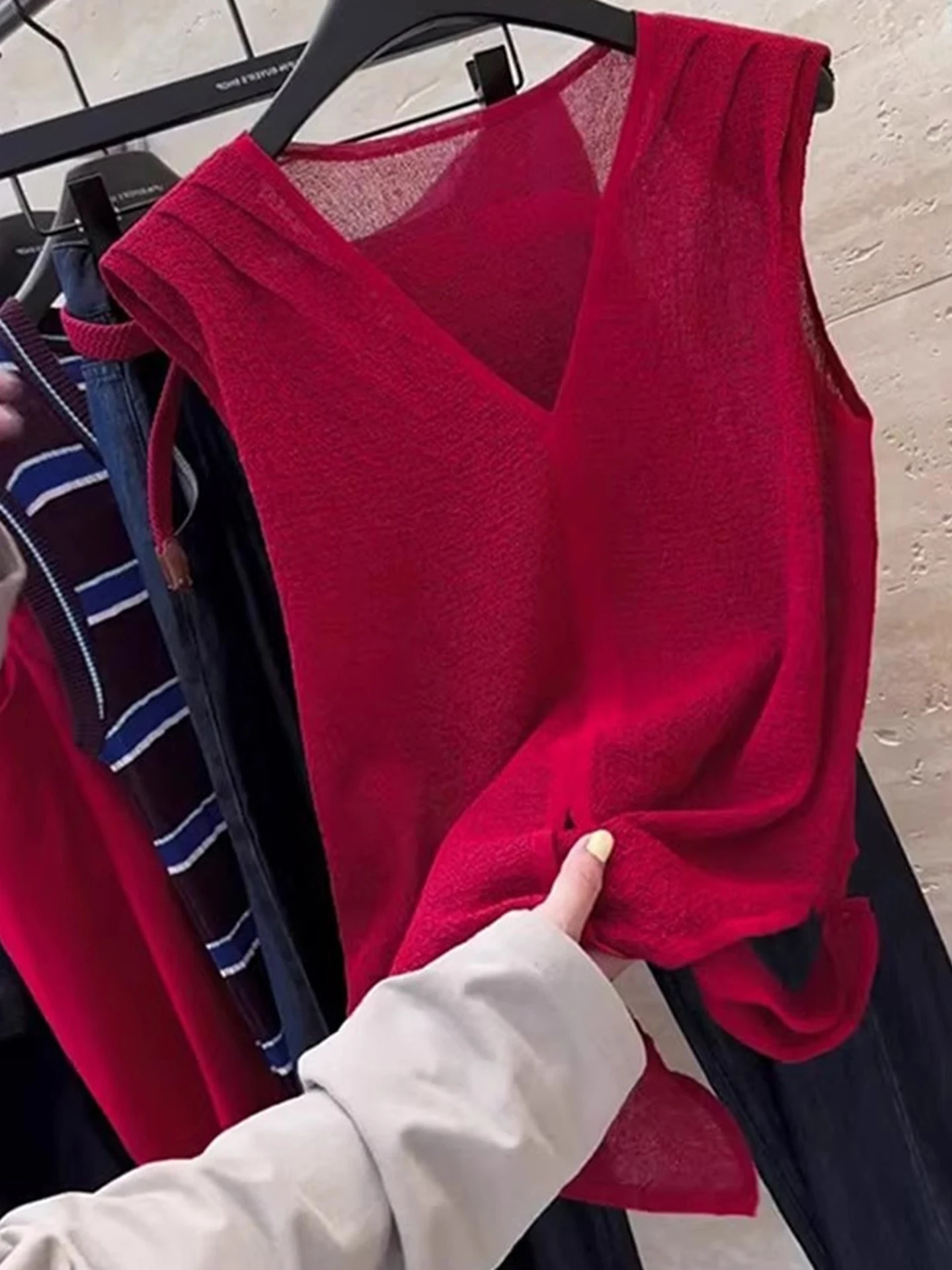 

Faionable Summer Vest 2025 Svel Knitted Top Unique Slimming Casual Sle Korean Version V-Ne Regular Fit Knitwear