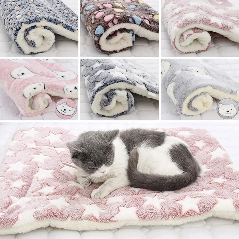 Pet Sleeping Mat Warm Dog Bed Soft Fleece Pet Blanket Cat Litter Puppy Sleep Mat Lovely Mattress Cushion for Small Large Dogs