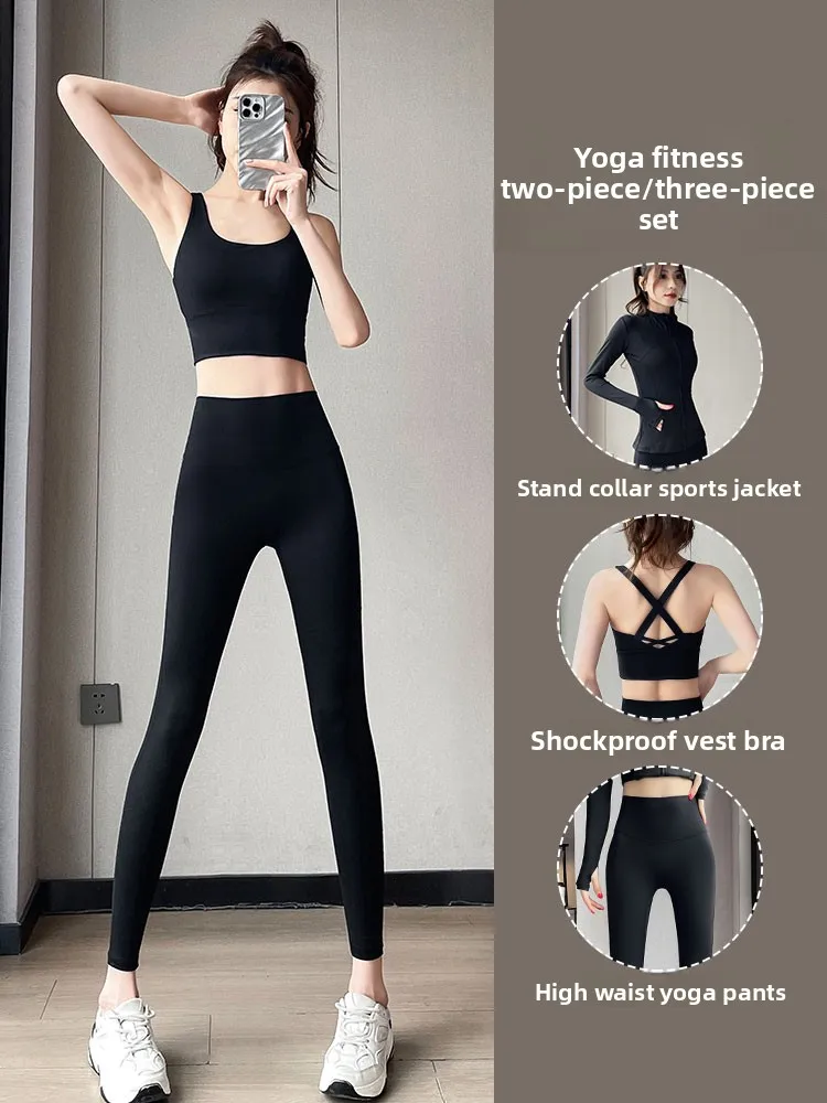 

Женский спортивный комплект для фитнеса и йоги: быстросохнущий топ-бра для бега с эффектом сборки и влагоотведением, леггинсы-капри с круглым вырезом