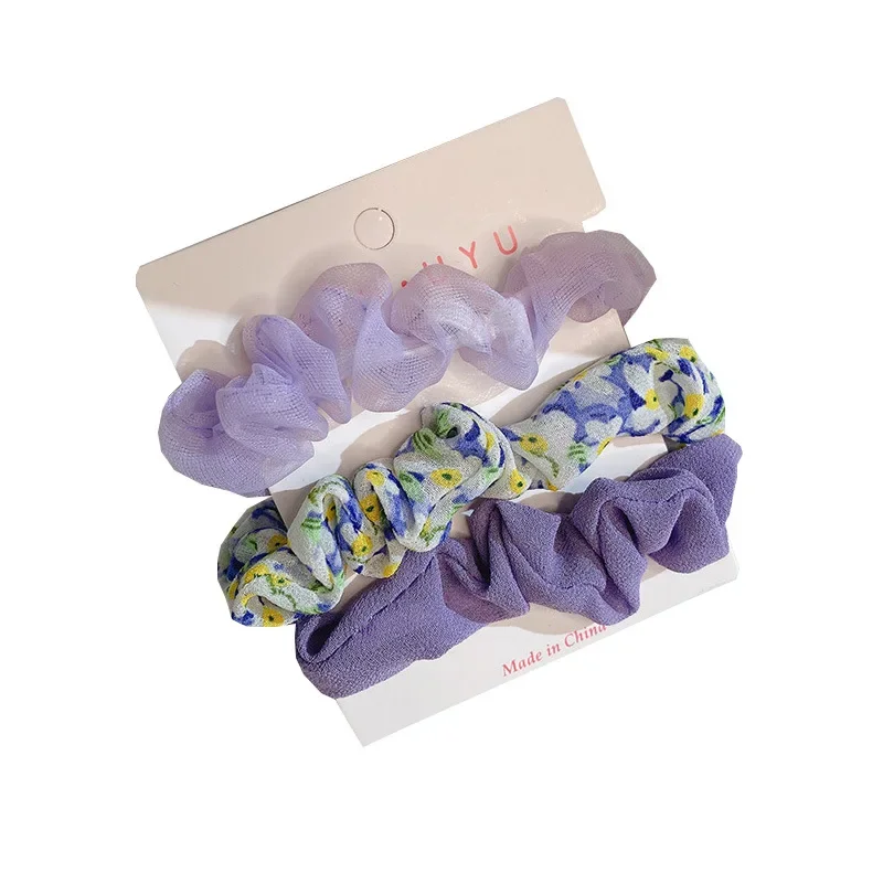 Рисунок 5 - разноцветная повязка на голову