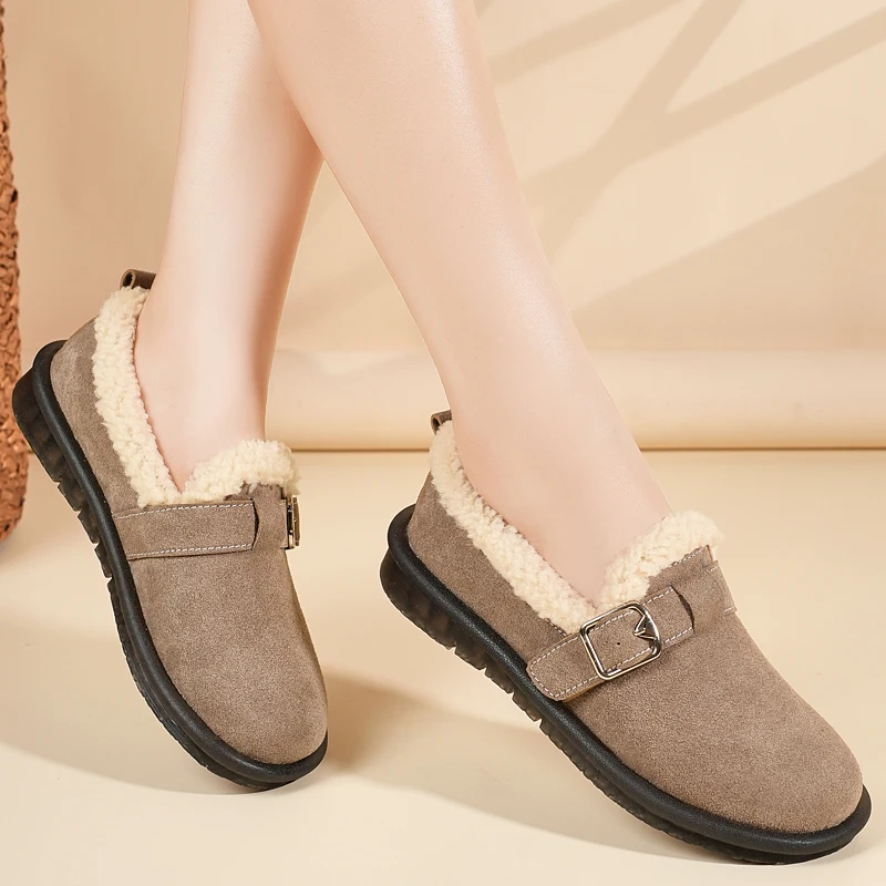 

Женские лоферы на флисовой подкладке, теплые уютные зимние туфли с декоративной пряжкой, нескользящие мягкие плюшевые повседневные кроссовки