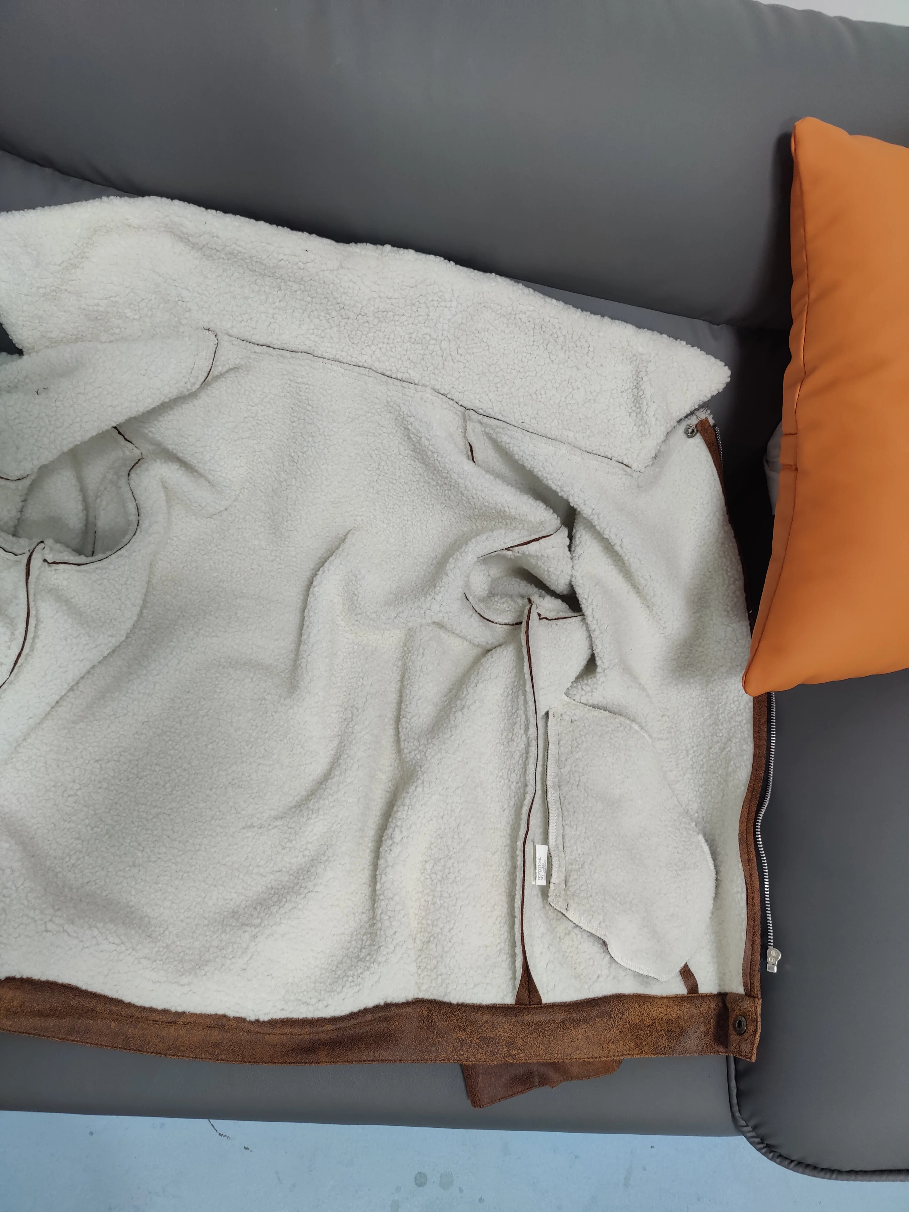 سترة شتوية للرجال بياقة مدببة، معطف سميك من الجلد الصناعي المقاوم للرياح، ملابس خارجية كاجوال مبطنة بالصوف الدافئ #6