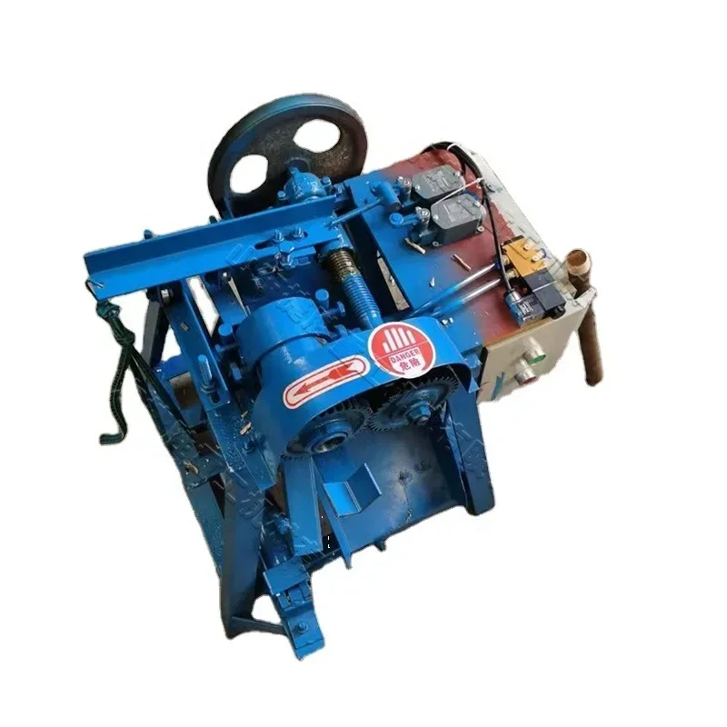 Tool wooden handle production wooden rod threading machine broom rod screwing machine wood tapping machine