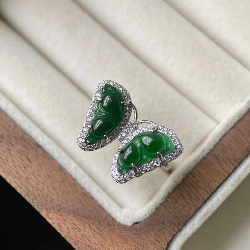 

Factory Natural a Cargo Jade Bingyang Green Design Ring S925 Silver Inlaid